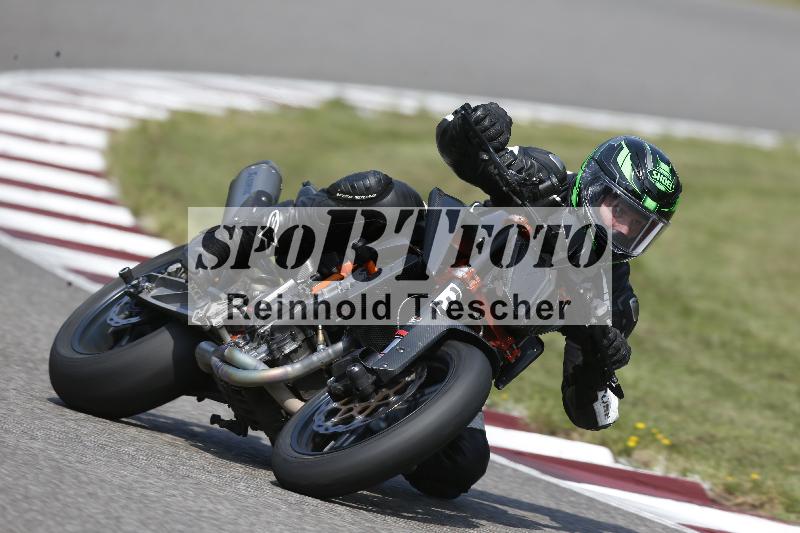 Archiv-2025/49 26.08.2025 Cornu Master School ADR/rot-rouge/38